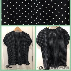 Polka dot top, short sleeve